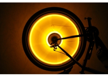 Оранжевая подсветка для колес велосипеда